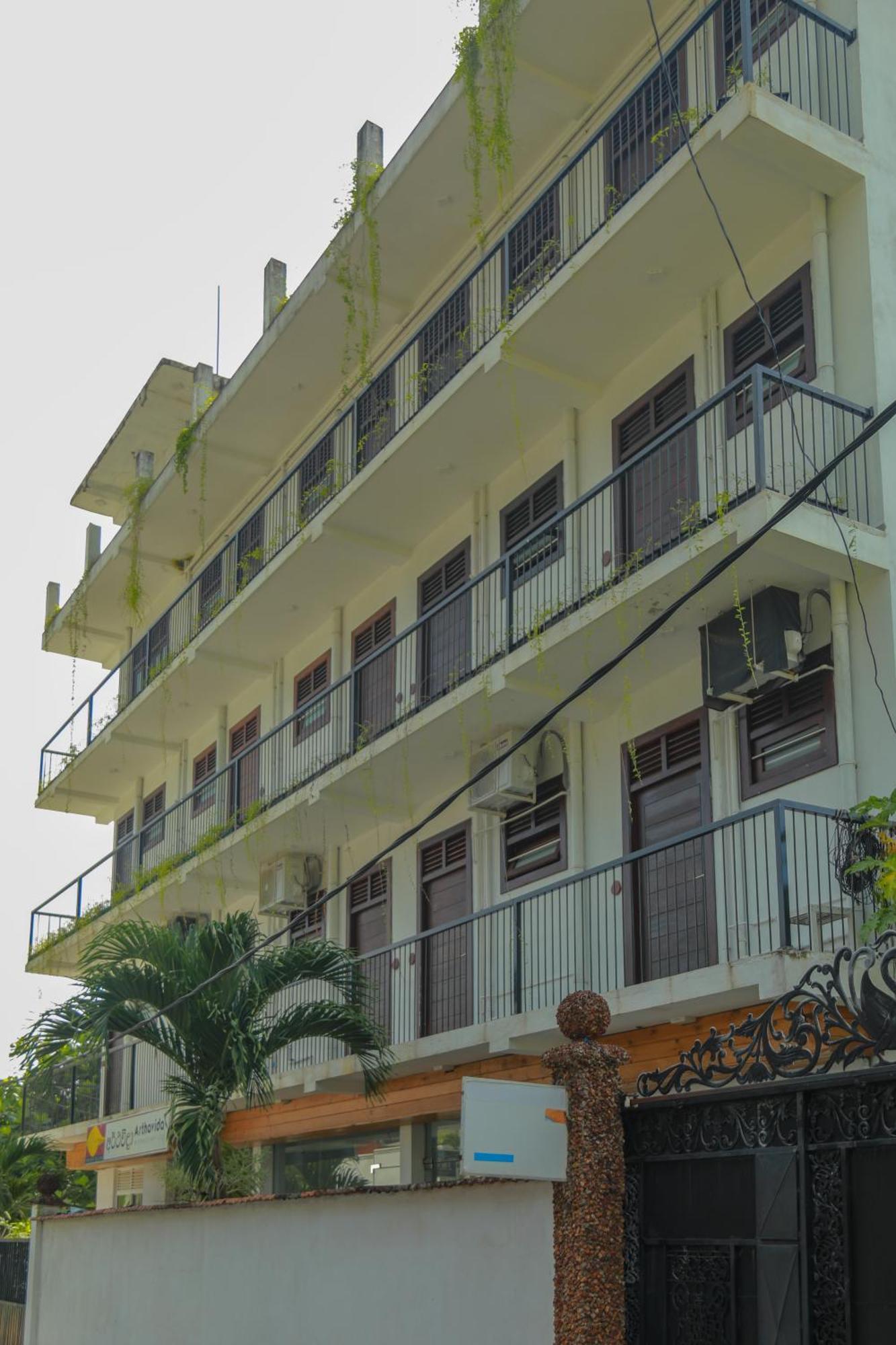 Traveller'S Hotel Hikkaduwa Exterior foto