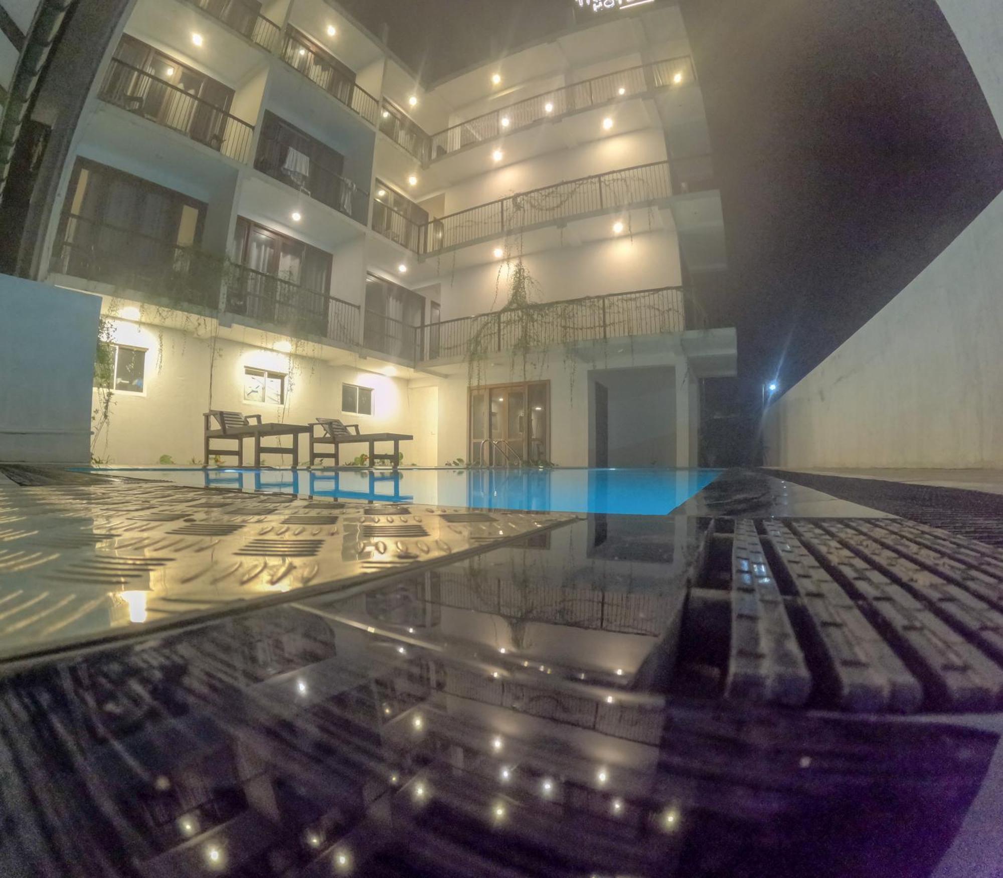 Traveller'S Hotel Hikkaduwa Exterior foto